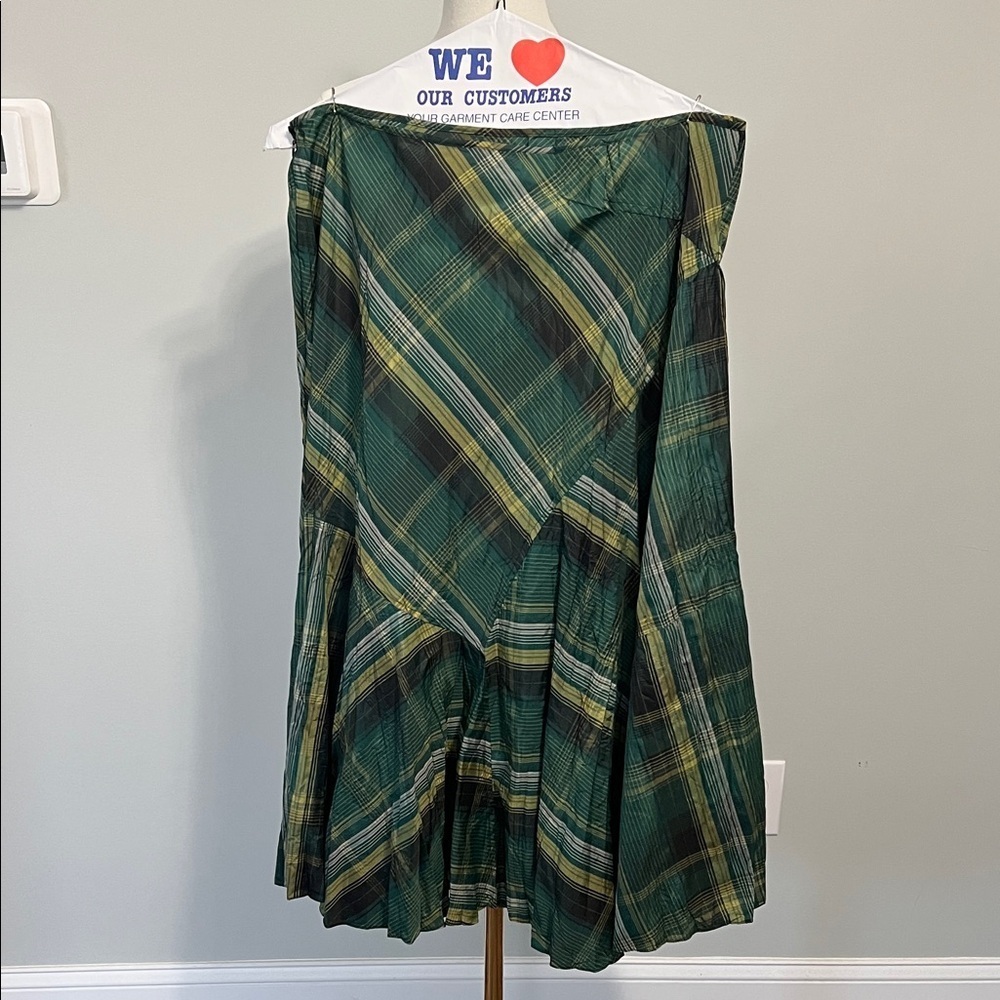 Green Plaid A-Line Midi Skirt with Flattering Panels